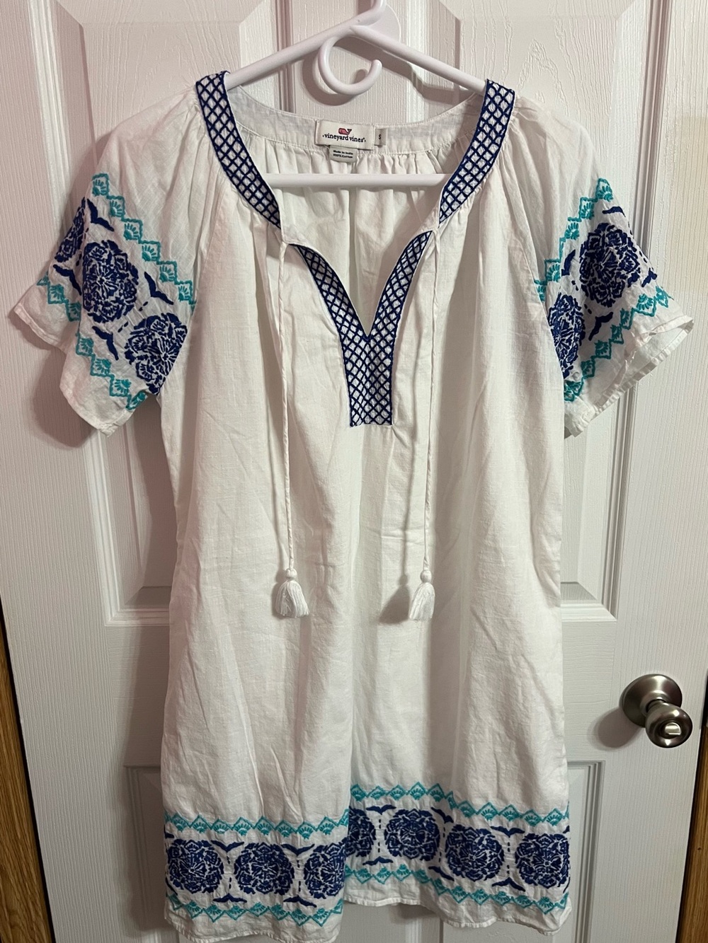 Vineyard Vines size S dress